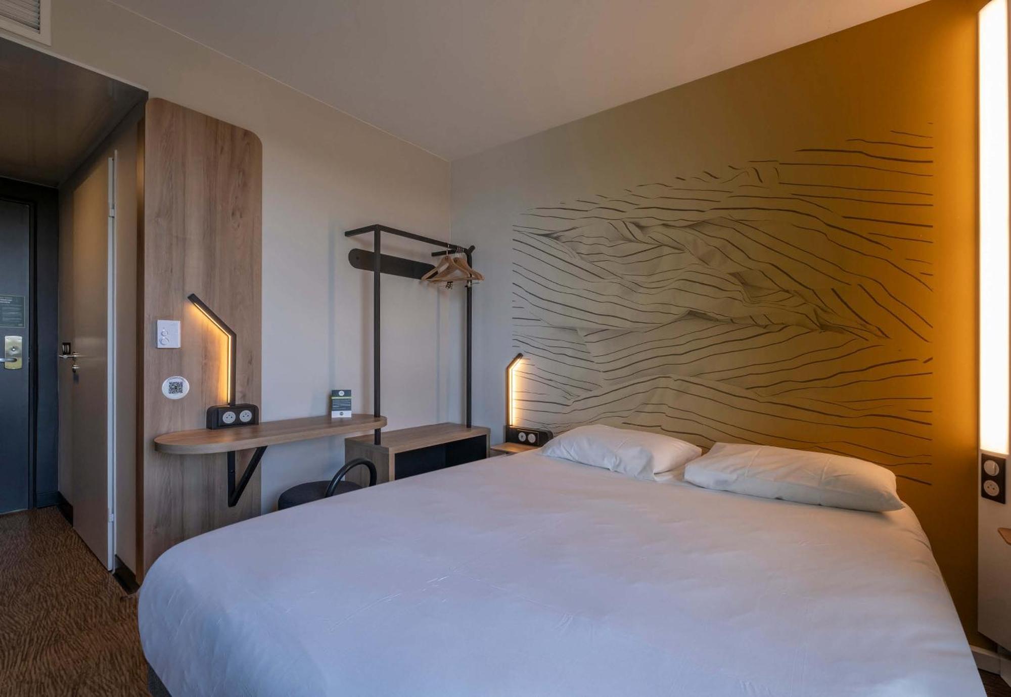 B&B Hotel 생트 외부 사진