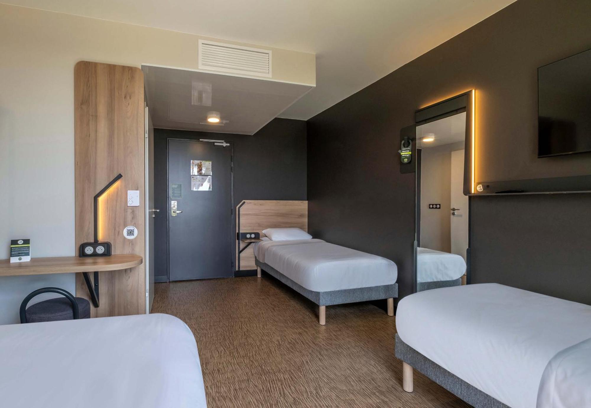 B&B Hotel 생트 외부 사진