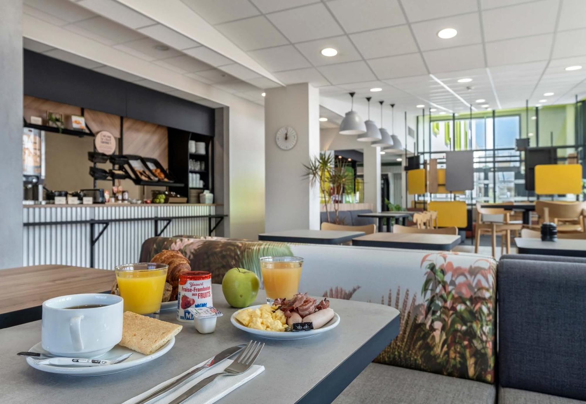 B&B Hotel 생트 외부 사진